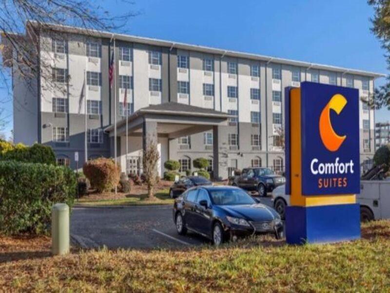 Comfort Suites Pineville - Ballantyne Area Exterior photo