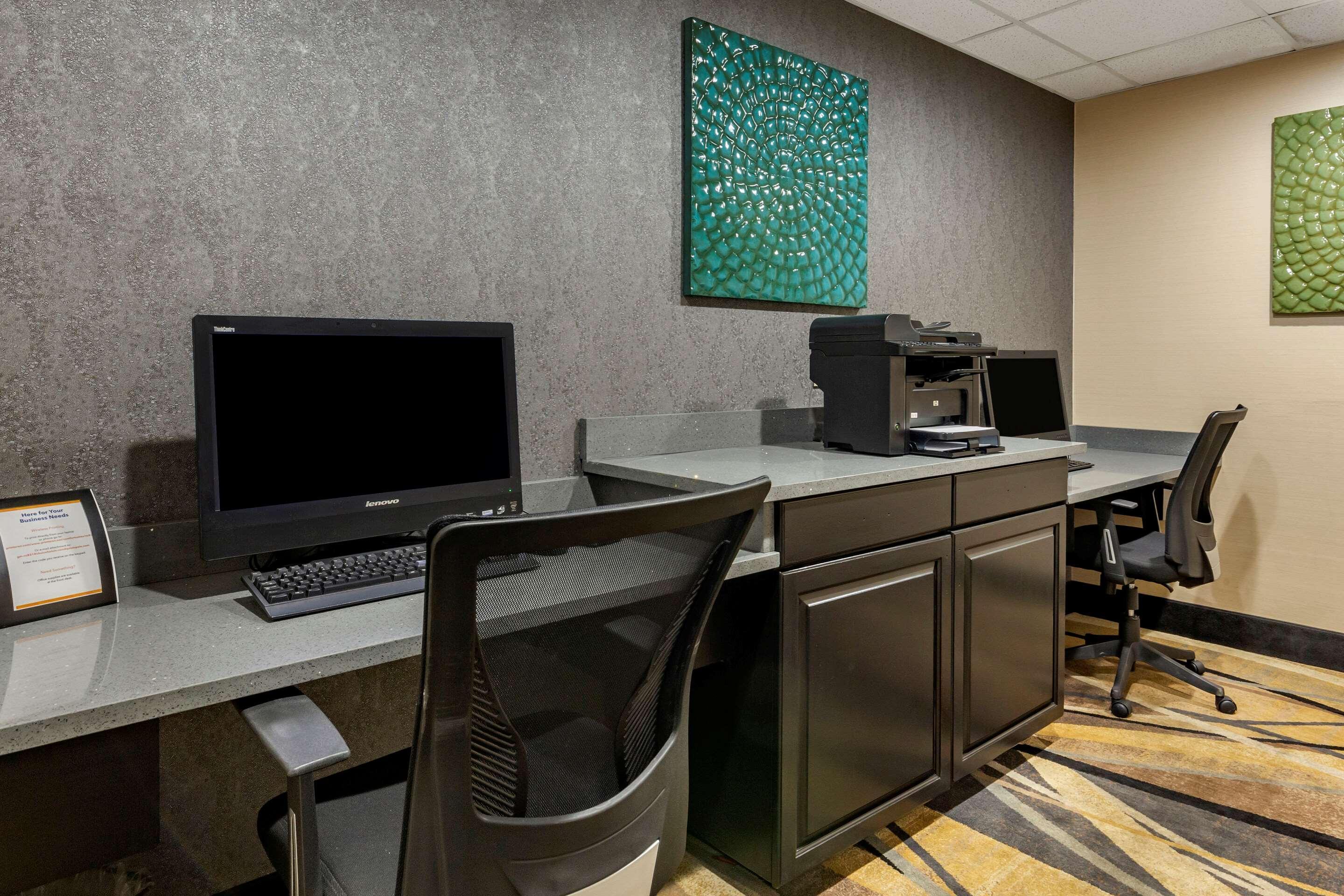 Comfort Suites Pineville - Ballantyne Area Exterior photo
